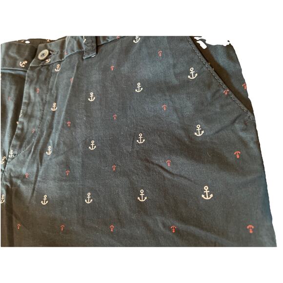 Magellan Womens Outdoor Shorts NWT Navy Blue American Anchor Print Casual 14 - Picture 2 of 7